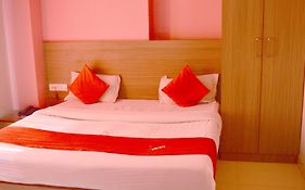Hotel Thikana Palace